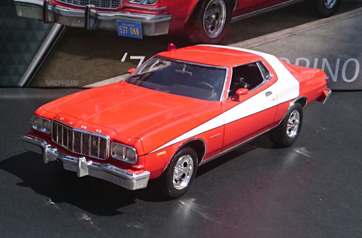ハンバーグ社長 در توییتر プラモデル完成 フォード グラントリノ1976 Revell1 25 アメリカのテレビドラマ スタスキー ハッチ で使われた車 当時のブラウン管で見たイメージで塗装してみましました カープラモ アメ車