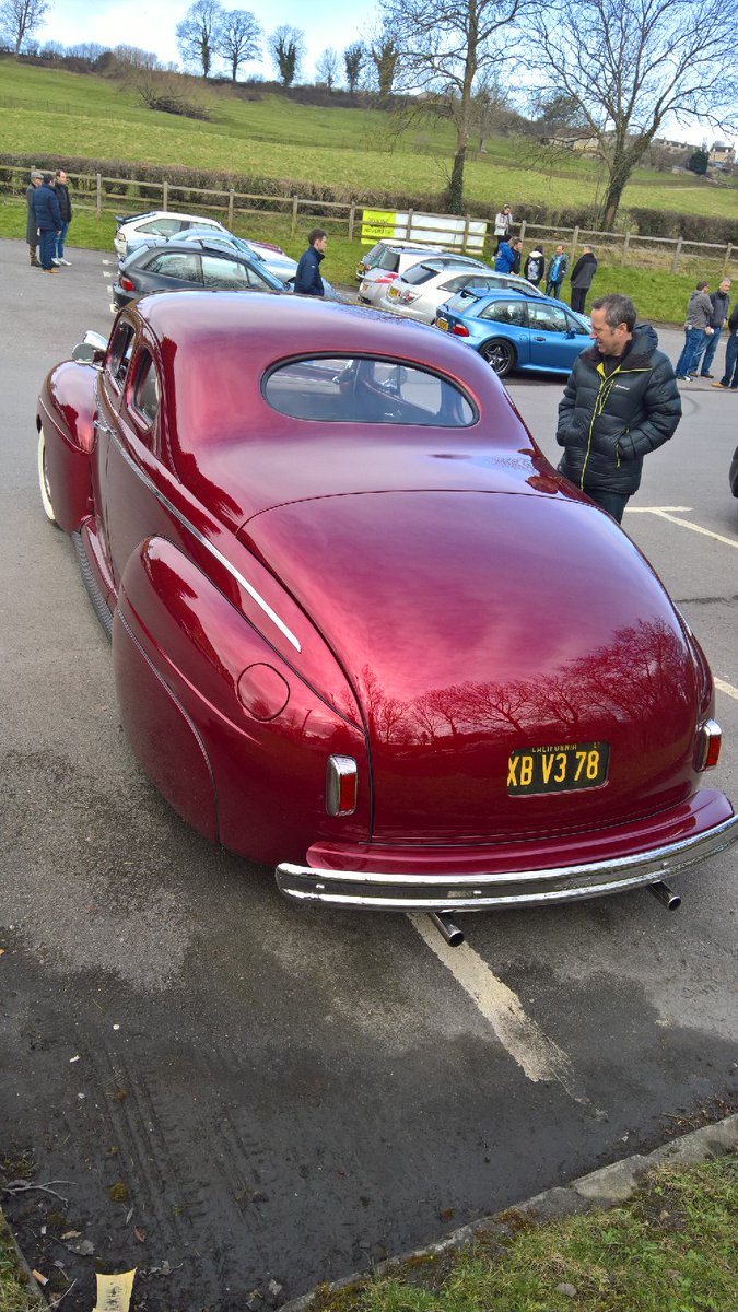 Mightychub's tweet image. 1941 #Ford Deluxe sidevalve scene stealer this morning #Stoud car gathering Unexpected surprise @totalclassics @ClassicCarWkly @theo_frdsgs