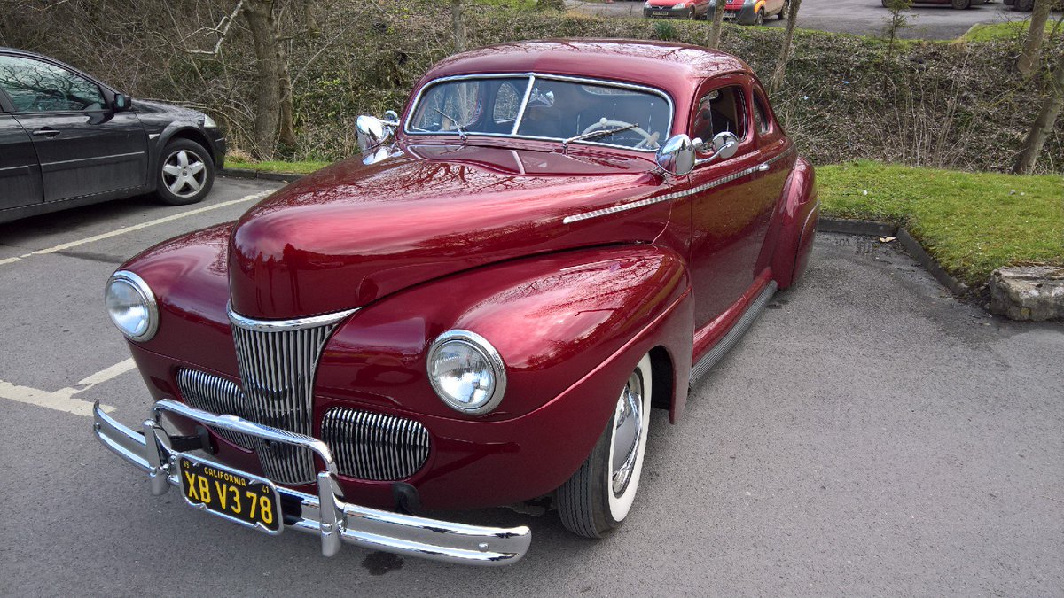 Mightychub's tweet image. 1941 #Ford Deluxe sidevalve scene stealer this morning #Stoud car gathering Unexpected surprise @totalclassics @ClassicCarWkly @theo_frdsgs