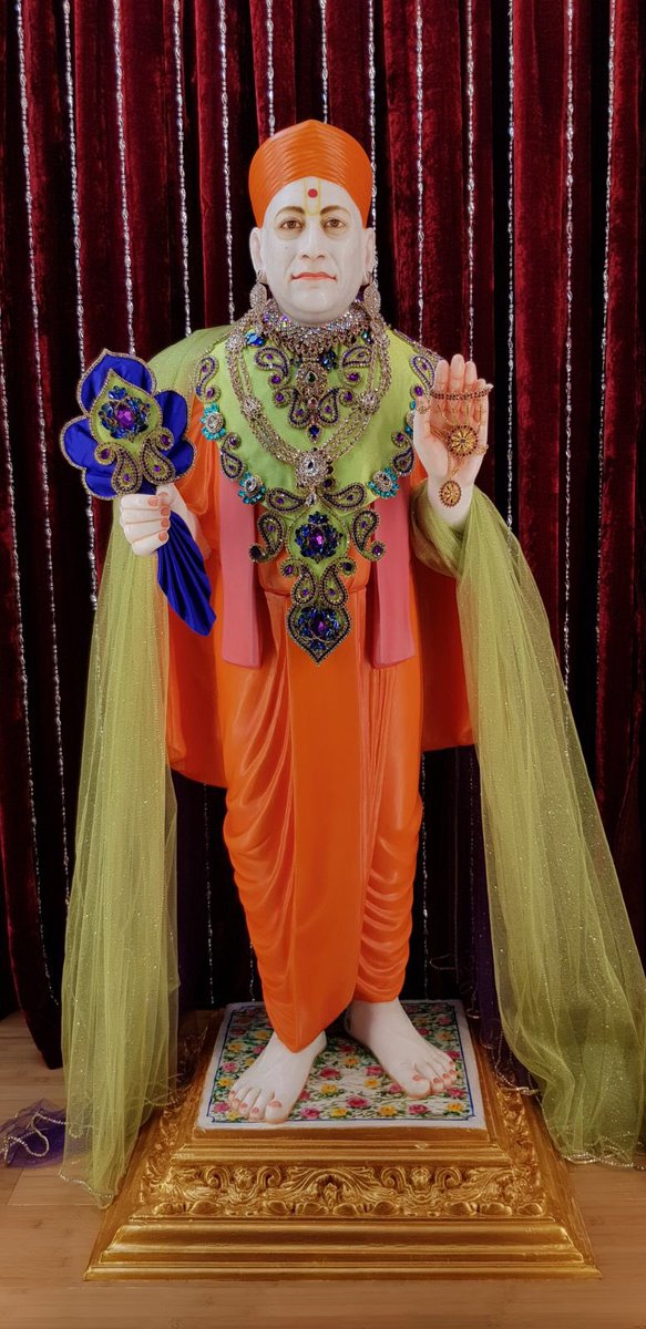 SGadiBolton's tweet photo. Today’s Divine #Darshan at #SwaminarayanGadi #BoltonMandir #LordShreeSwaminarayan #JeevanpranAbjibapashree #ShreeMuktajeevanSwamibapa #SGadiFamily #Vagha https://t.co/WfrzSU0juW
