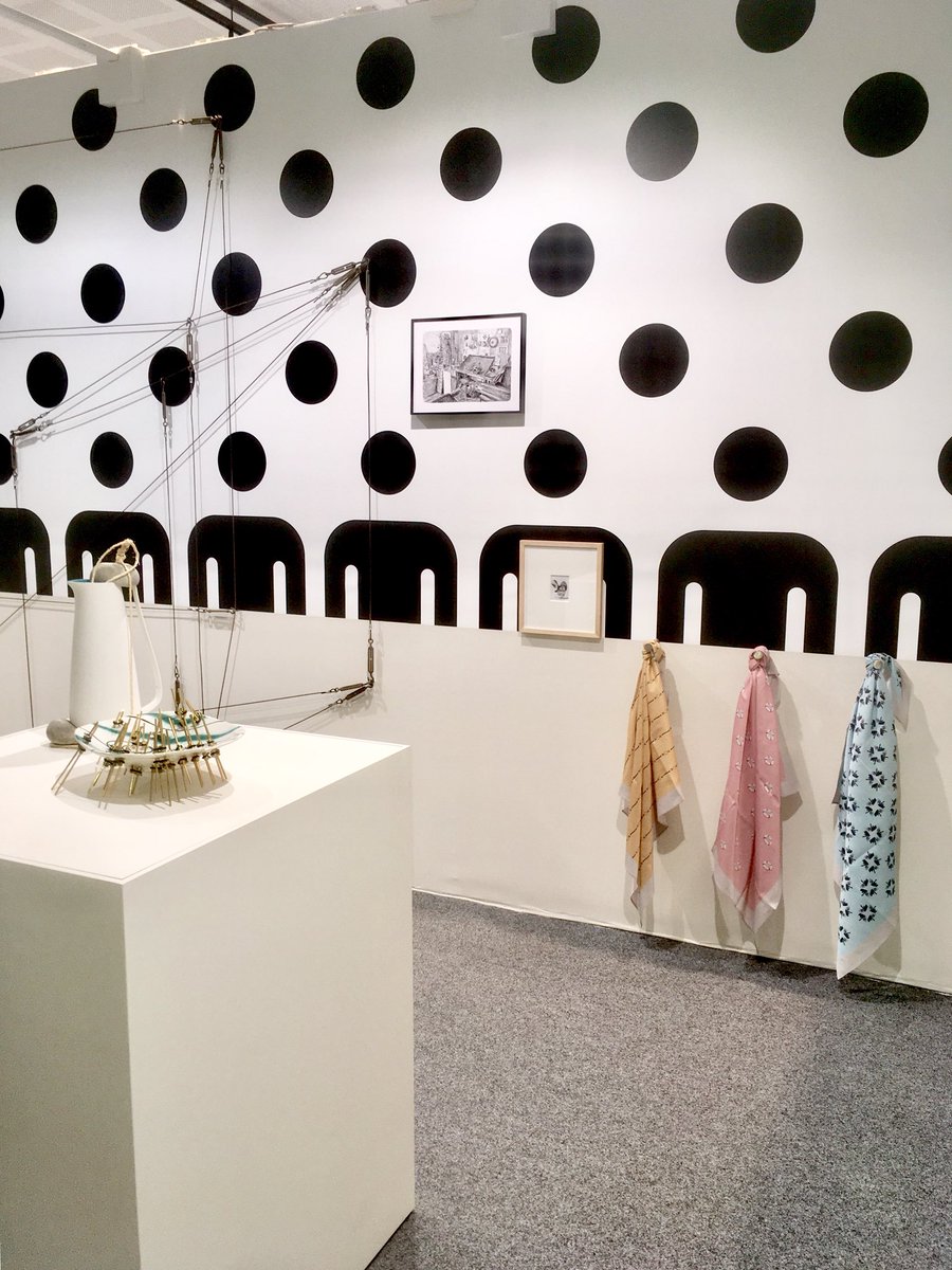 BackslashArt's tweet photo. Last day ! Dernier jour ! carte blanche #XavierTheunis @DRAWINGNOWPARIS
#MathieuMercier #DavidAncelin #MathieuSchmitt #AurelieGodard #MichaelZelehoski #IsabelleRey
#giorgiomorandi https://t.co/uUcjpSg1Af