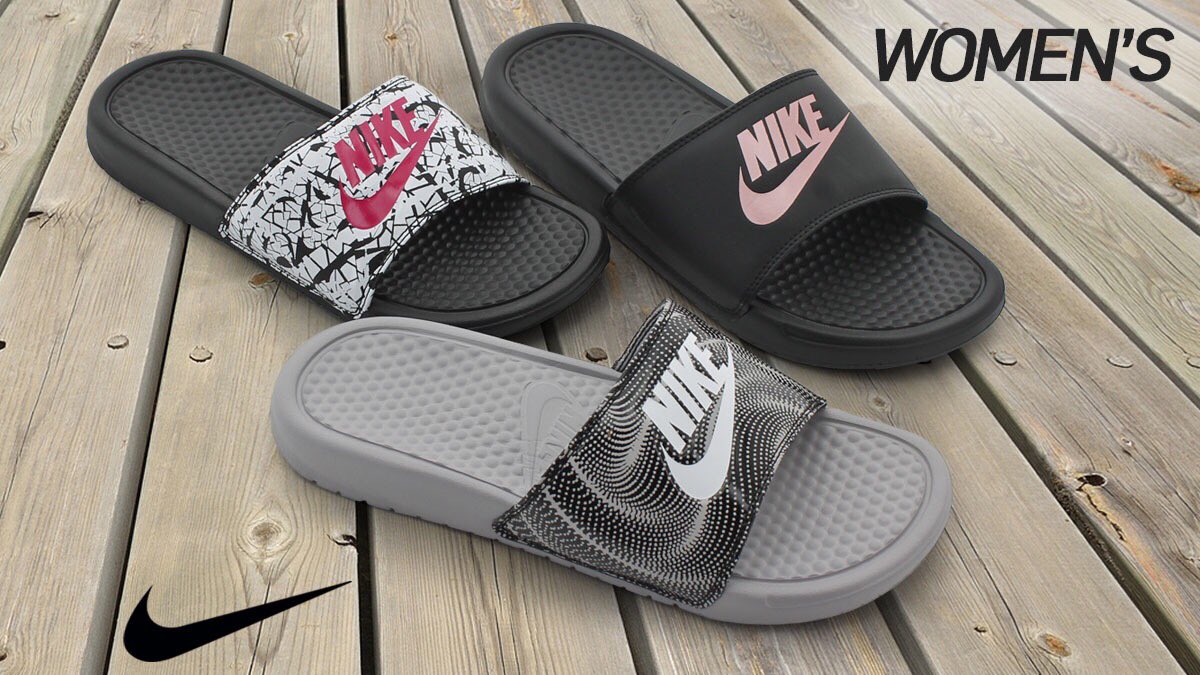 وكيل محدد مخادع shoe show nike slides 