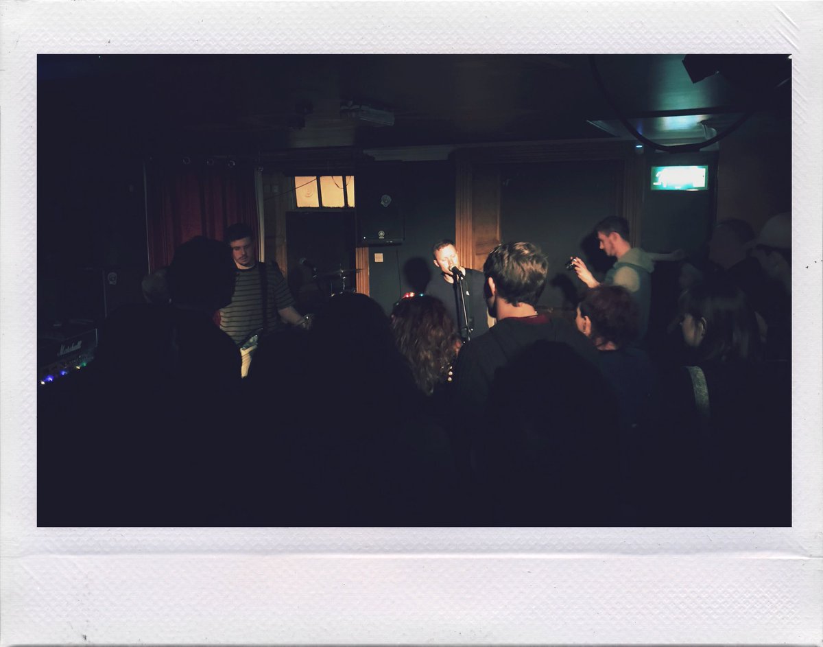 ❤️🧡💛💚💙💜🖤