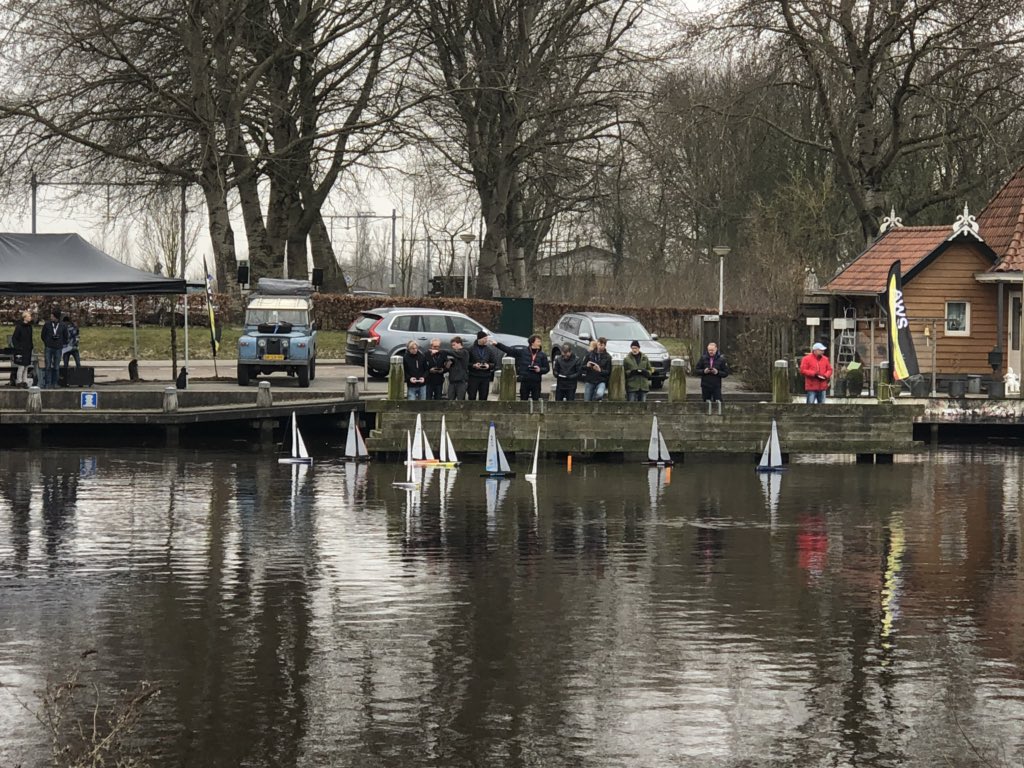 Zoals afgelopen week burgemeester van der Zwan <a href="/VanEgters/">Tjeerd van der Zwan</a> al zei op <a href="/OmropFryslan/">Omrop Fryslân</a> ‘Akkrum bruist van activiteiten’ vanmorgen #palmsnein optocht, vanmiddag #rcZeilen