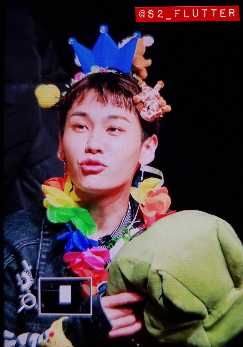 S2_FLUTTER's tweet photo. 180325 압구정 팬사인회 #정일훈 @BTOB_ILL https://t.co/Py4oZI0xiW