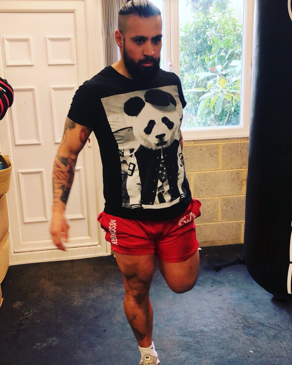 Make sure u stretch everyday #working #teamsd #repyourboy #boxing #sports #training