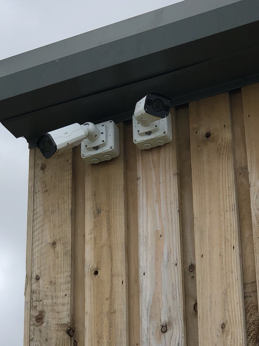 CCTV_direct's tweet photo. It’s always good to spot our installers work when out & about - This multicamera large UNV system is protecting a Marina in York... #uniview #outstandingimages https://t.co/RuTMHIhWqO