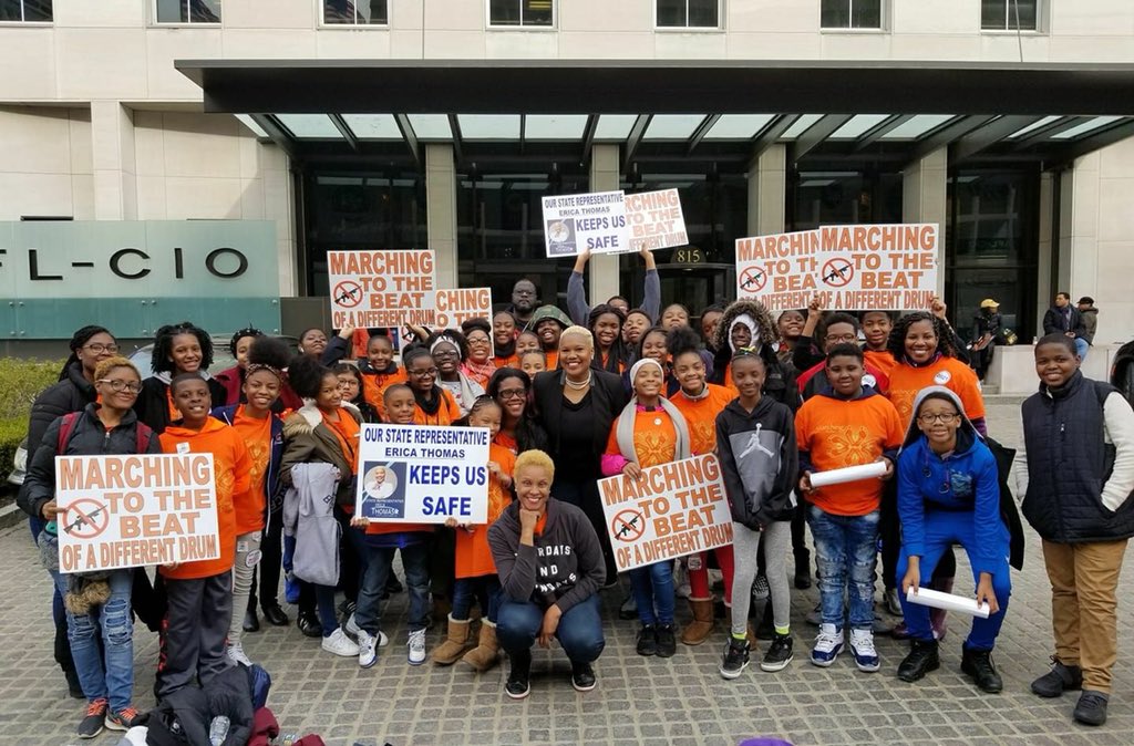PhoenixLeaders's tweet photo. @PhoenixLeaders was honored to help State Representative @itsericathomas give a bus load of Atlanta area kids the chance to be a part of history in Washington DC yesterday.  

ONWARD! 

#MarchForOurLives #EXPOSURE. https://t.co/EtwW3jQ4s8
