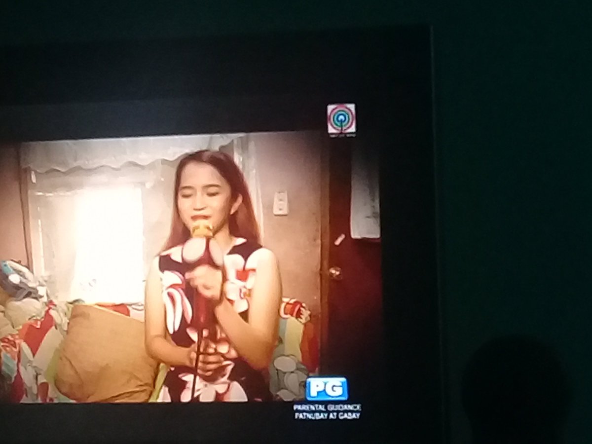 Magandyosaaa's tweet photo. Thank you RATED K for featuring my idol. @RGabreza18 https://t.co/trgf33VbGJ