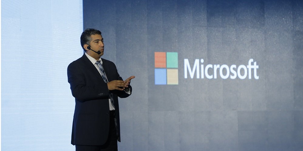 MicrosoftEgypt's tweet photo. Hazem El Haggar from Microsoft Partner BI-Technologies shows us how to manage your sales team on the go. For more information about Azure, visit this link:
https://t.co/uXltrwgSMH
#AzureEG https://t.co/Gia9WX5UZ7
