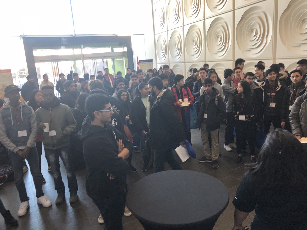 invest_brampton's tweet photo. The Smart Cities Hackathon has started and we have a amazing crowd #bramptontechtown #wolfhacks18 #smartcity https://t.co/EwMJuiS5Do