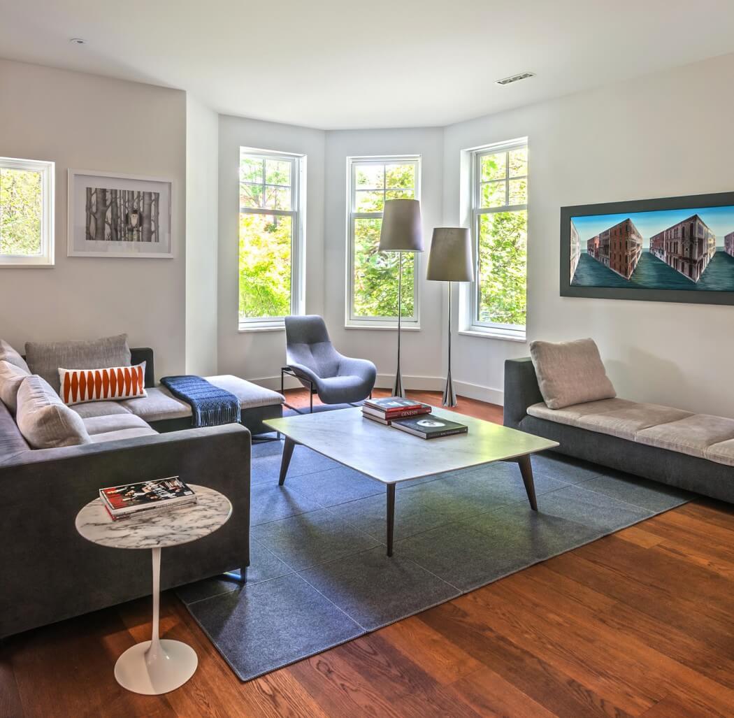kemske_nancy's tweet photo. Stylish art and lush furniture give this home an inviting feel. #architecture #moderndes... https://t.co/lEITdwRVMe https://t.co/dHp6w9XEWl