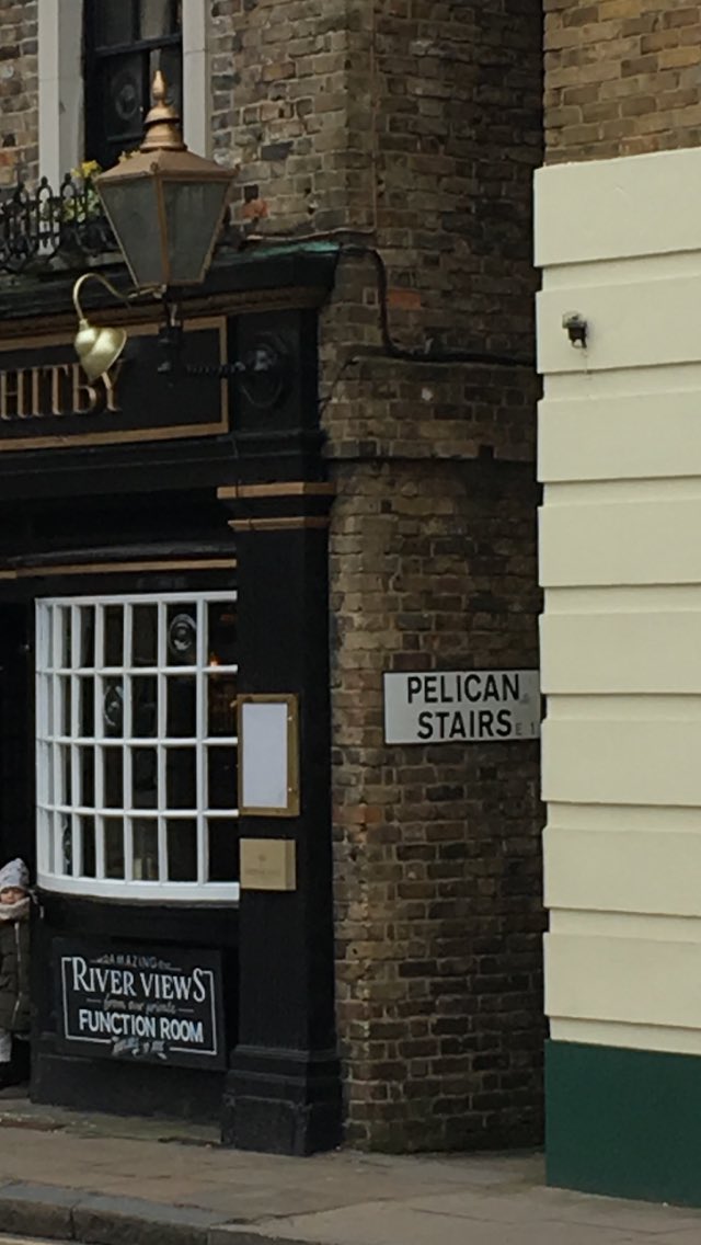 Pelican Stairs street sign