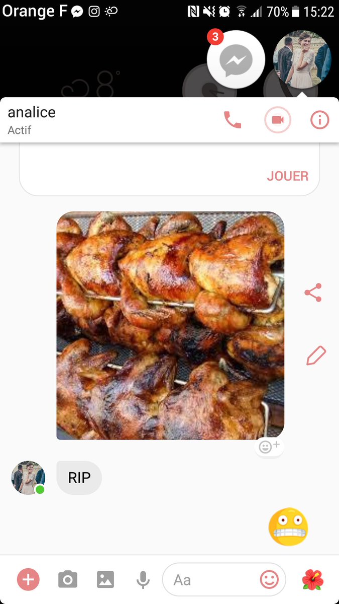 myboringtwitt's tweet photo. Quand Alice apprend que 3 de mes poules sont mortes alors que la douleur est encore présente.. #zerotact https://t.co/mKSzsB500R