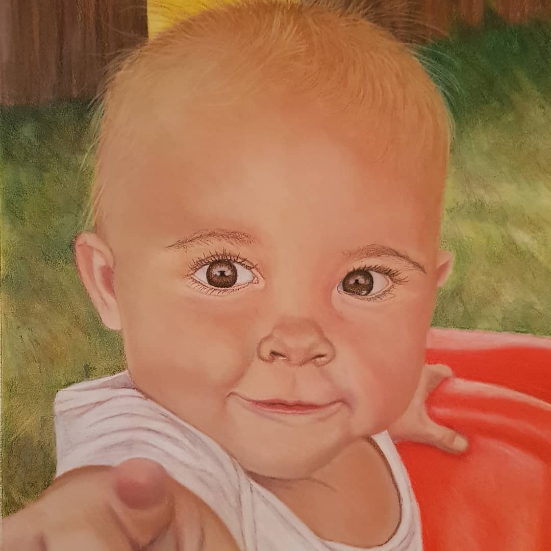 Emma_C_Artist's tweet photo. Finally finished this piece. I am happy with the outcome especially as this is my first time using pastels. Hope you like it. #baby #pastel #drawing #completed #art #artist https://t.co/tluZHz3mXT