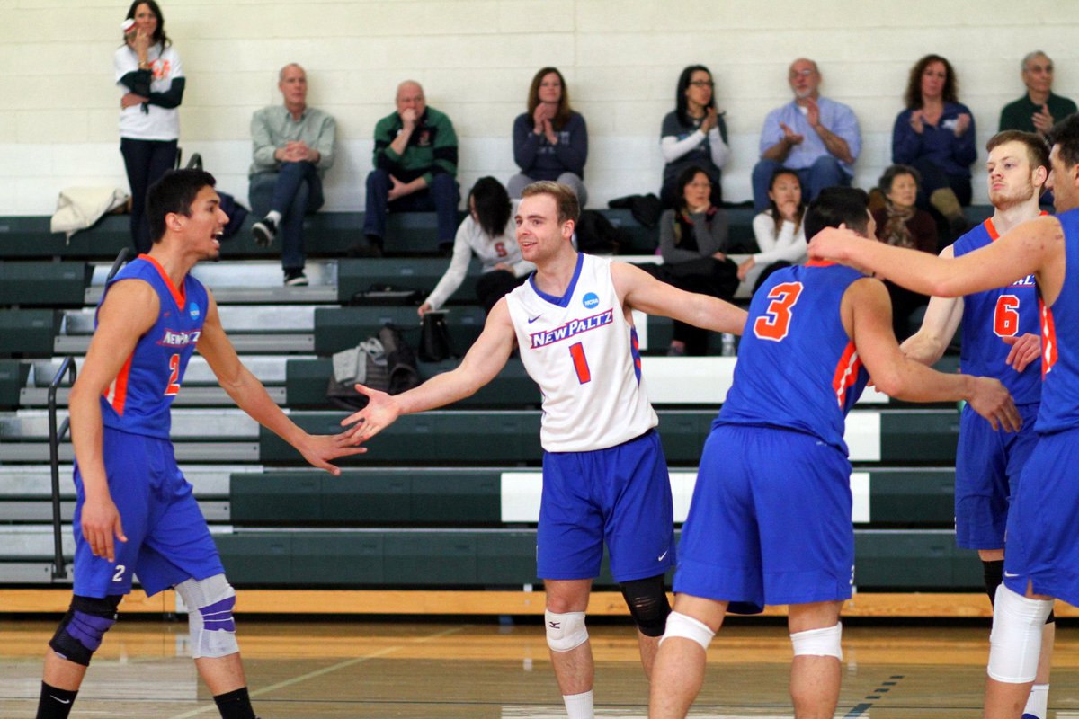 .<a href="/npvb_mens/">Mens NPVB</a> closed out their regular season <a href="/TheUVC/">United Volleyball Conference</a> play with a sweep over No. 14 MIT to finish up 7-2 in the conference #NPHawksMVB

RECAP -- nphawks.com/news/2018/3/25…