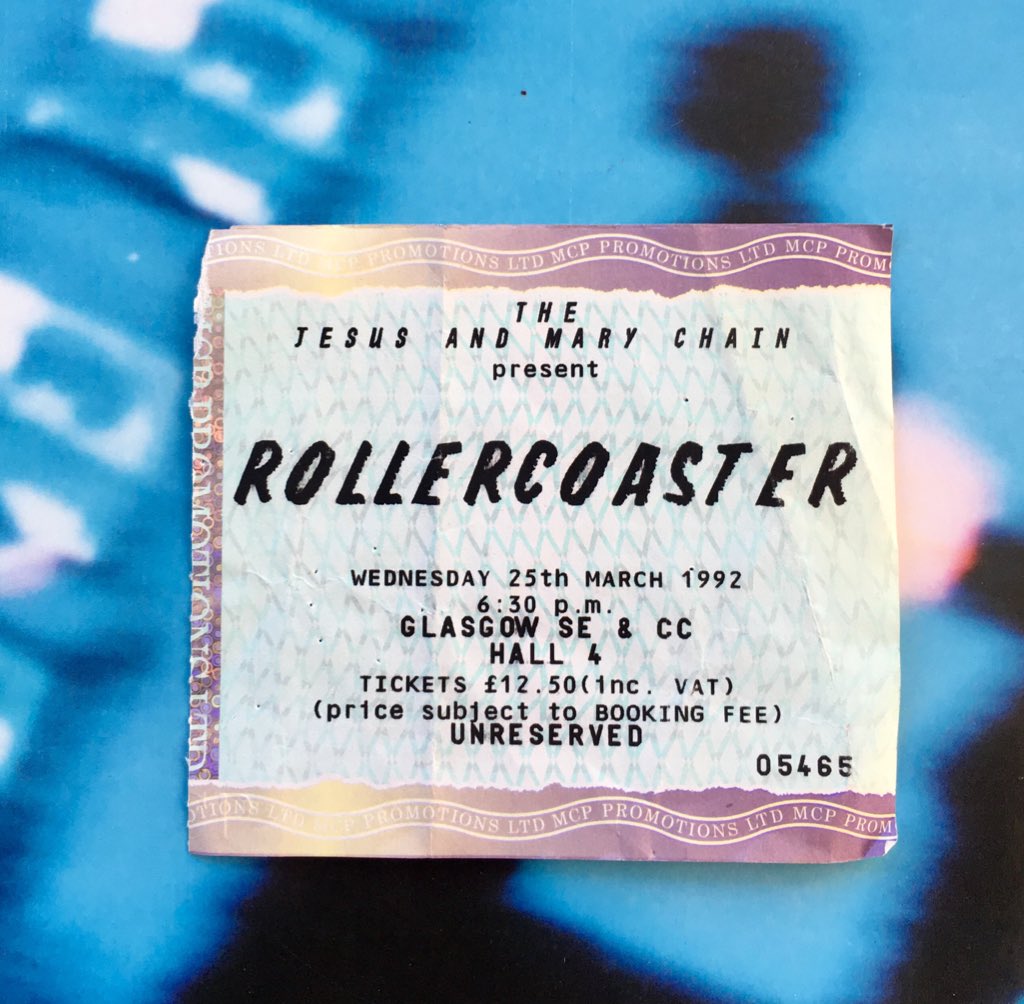 caroline_binnie's tweet photo. The Rollercoaster tour hit Glasgow #otd in 1992. Jesus and Mary Chain, Dinosaur Jnr, Blur and My Bloody Valentine propping up the bill....yeah, it was loud.

@ScotsPostPunk @HistoryofSMC @japaneseforms
@IndieOver40 https://t.co/cxlRzNjvPZ