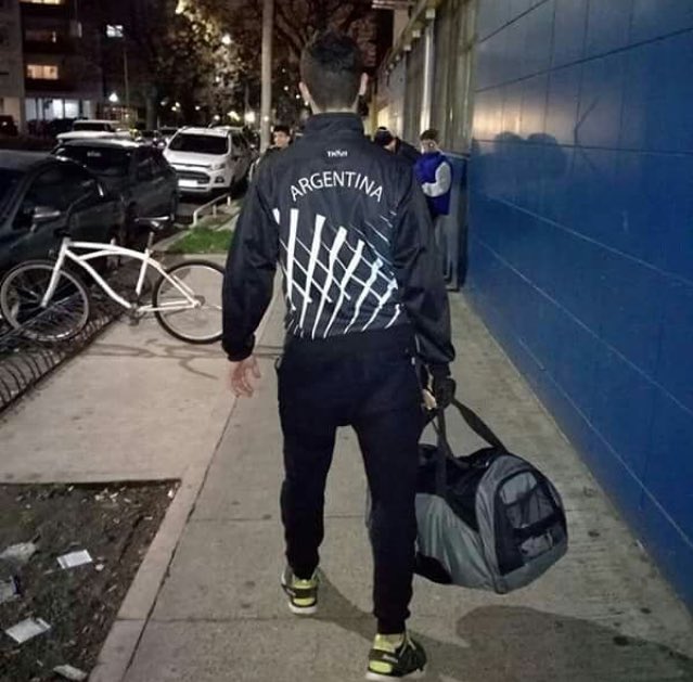 feliballero's tweet photo. BUSCO SPONSOR, soy Felipe Ballero, tengo 18 años soy 1 dan de Taekwondo itf y campeón mundial 2017, en abril del 2019 es el mundial en Australia y tengo que viajar a representar, 🙏difundan que con cualquier contacto me ayudarían muchísimo🙏 mil gracias y disculpen la molestia!!! https://t.co/yCd9QzQexP