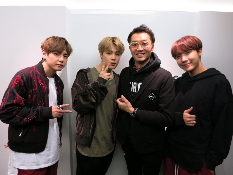 Fm802 802 Bintang Garden This Is Bts インタビューまとめ おまけつき T Co Pwpgeisq2d Fm802 T Co Sidqxk9jhk Fm802 802 Bintang Garden This Is Bts インタビューまとめ おまけつき T Co Pwpgeisq2d Fm802 T Co Sidqxk9jhk
