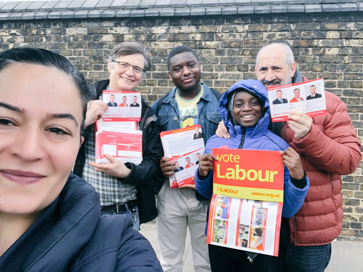 KarakusSaray's tweet photo. Massive Thank You to everyone that came out for @UpperEdmonton 🌹#labourdoorstep #positivelylabour #enfieldlabour #edmontonlabour #labourparty #thelabourparty #aneffectivevoiceforenfield https://t.co/b3mIxr7CHj