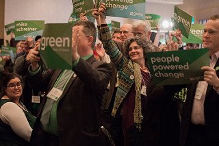 MeanwhileinCana's tweet image. The #GreenVisionTour is trending because @MikeSchreiner has the best policy platform and #onpoli is starting to notice!  No one owns the Greens - they're free to sincerely work for the people and do what's right. gpo.ca/vision/
#LetsMakeHistory #EveryVoteCounts #Guelph