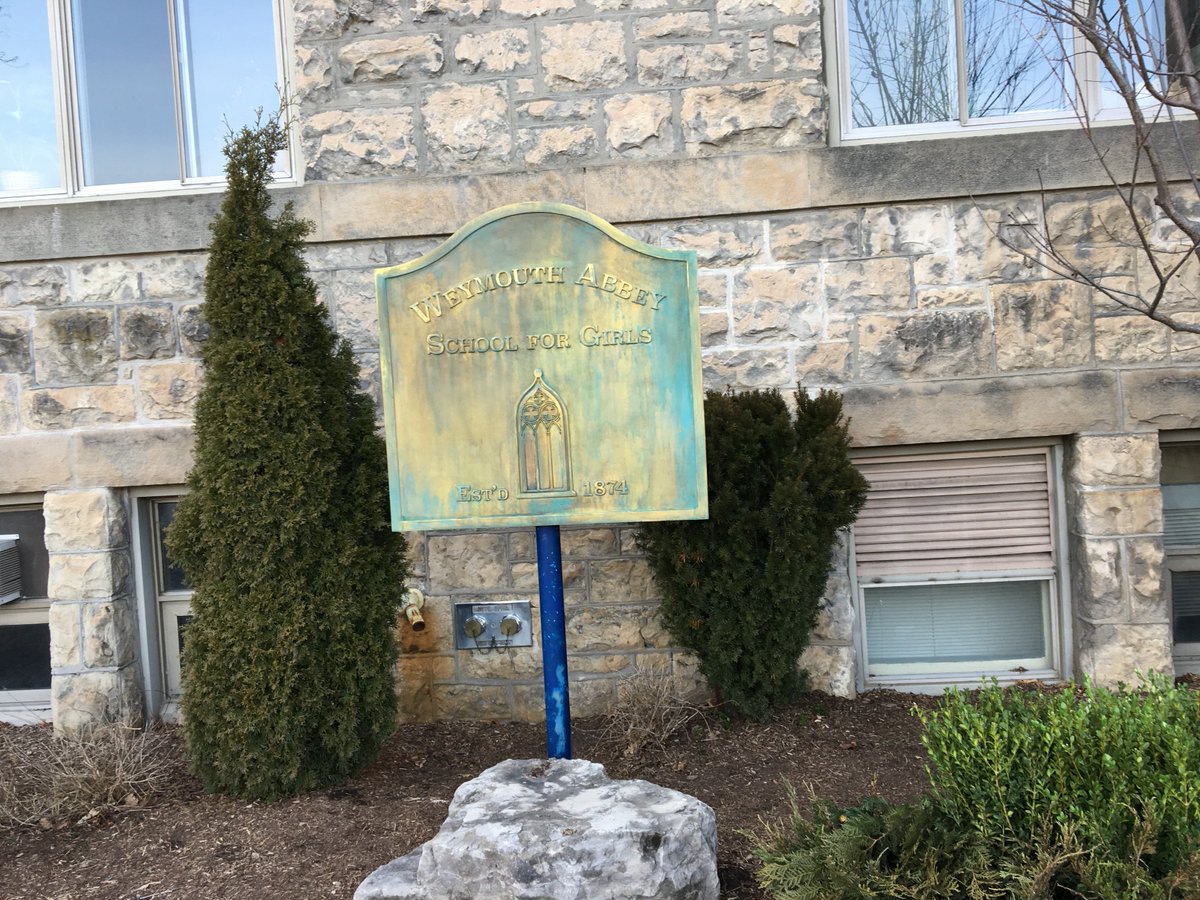 GaltCI's tweet photo. For a brief moment of time this past week, our former all boys school turned into an all girls school. Be sure to watch for GCI in the show Designated Survivor! #GCIProud Thank you Mr. McLeman for the picture! https://t.co/VrqItt05SW