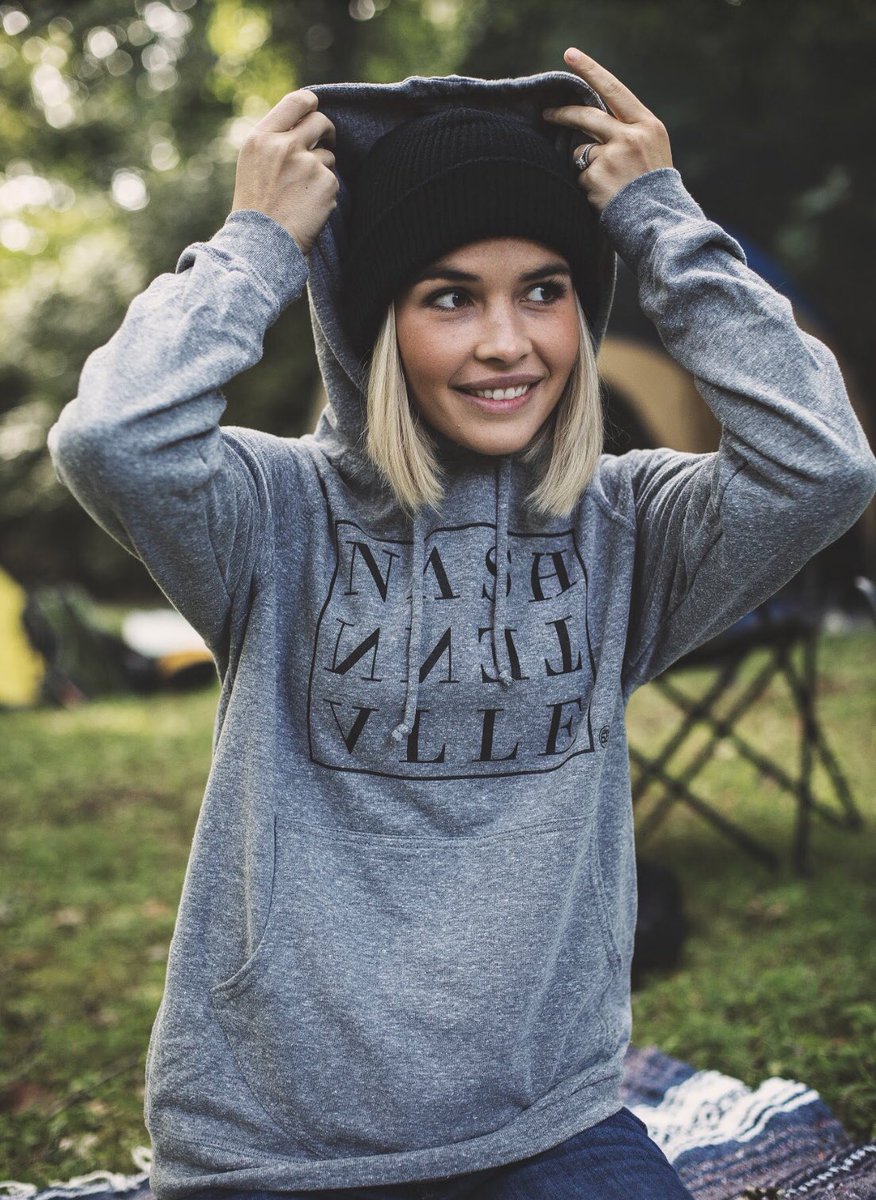 project615's tweet photo. Last day for 25% off ALL fleece! Shop in stores and online while supplies last. Both locations are open 12PM-5PM today and sale runs through midnight online at https://t.co/RZCyjG2EEZ 🙌🏽🙌🏽 #fleecesale https://t.co/B84vtrgvpT