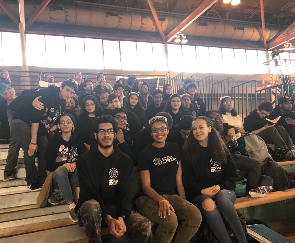FRC Team 5123 tweet media