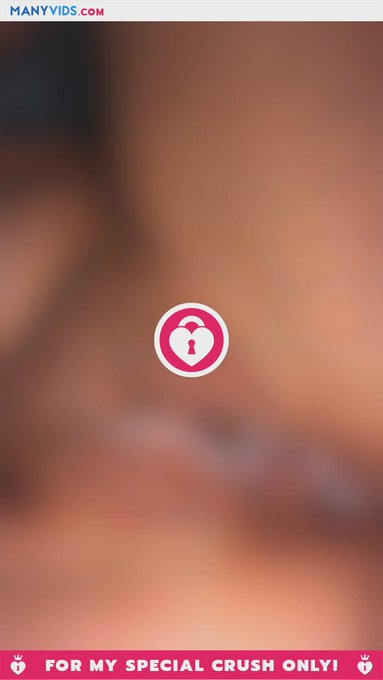 I can&rsquo;t believe what I just sent out to all my MV Crushes. Keep it secret! https://t.co/HixOgM4Cqr @manyvids<a href="/tag/mvcrush"class="tags"><span>#mvcrush</span></a>