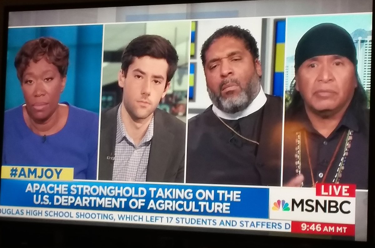 #MarchForOurLives #PoorPeoplesCampaign #apachestronghold all meet on @amjoyshow to show the future. Amazing 5 minutes.