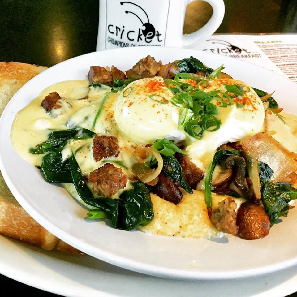 cricketcafe's tweet photo. We’ve got the perfect answer to rainy spring days—our Polenta Bowl special! Creamy polenta w/ spinach, mushrooms, onions, 2 poached eggs, Hollandaise, green onions &amp; your choice of bacon or veggie sausage. It’s like a big warm hug in a bowl! #pdx #breakfast #breakfastbowl #brunch https://t.co/tJBPq2soWr