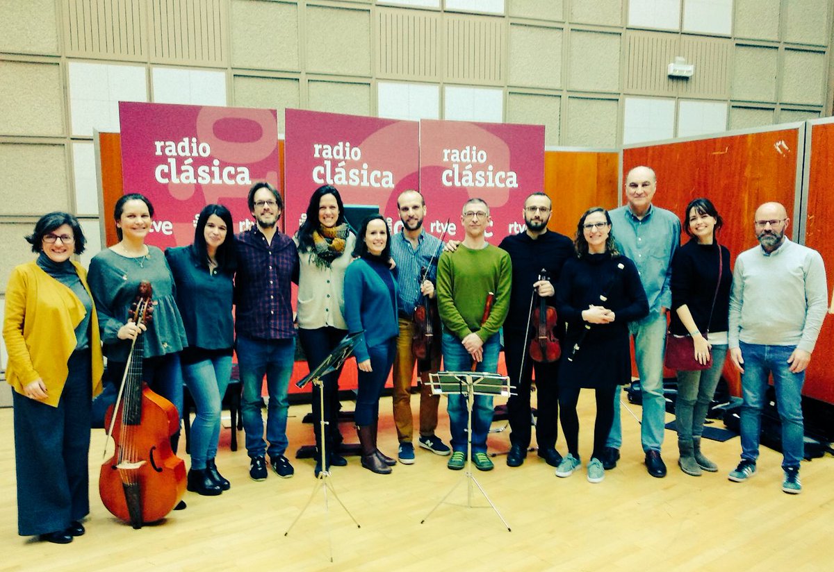 👉🏽Hoy repetimos con <a href="/TNBTensemble/">The New BaroqueTimes</a> y #Couperin 🎻🗣 en @Estudio_206 <a href="/radioclasica/">Radio Clásica</a> a las 20h 
<a href="/claraconlimon/">Clara Sánchez</a> y #JMViana también reciben q <a href="/_pepemompean/">Pepe Mompeán</a> para hablar del #FIAS2018 
📻🎧😊