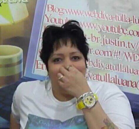 vicrfdixon's tweet image. essa menina quer ganhar voto dos fãs clubes pop não é possível 
#TheVoiceKids