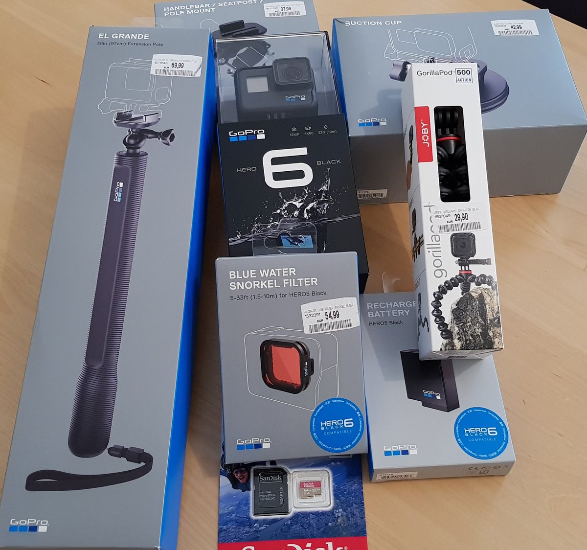UnterSegeln's tweet photo. Neues Spielzeug für die kommende #Segelsaison #GoPro #GoProHERO6 #segeln https://t.co/M4hS8N7nNA