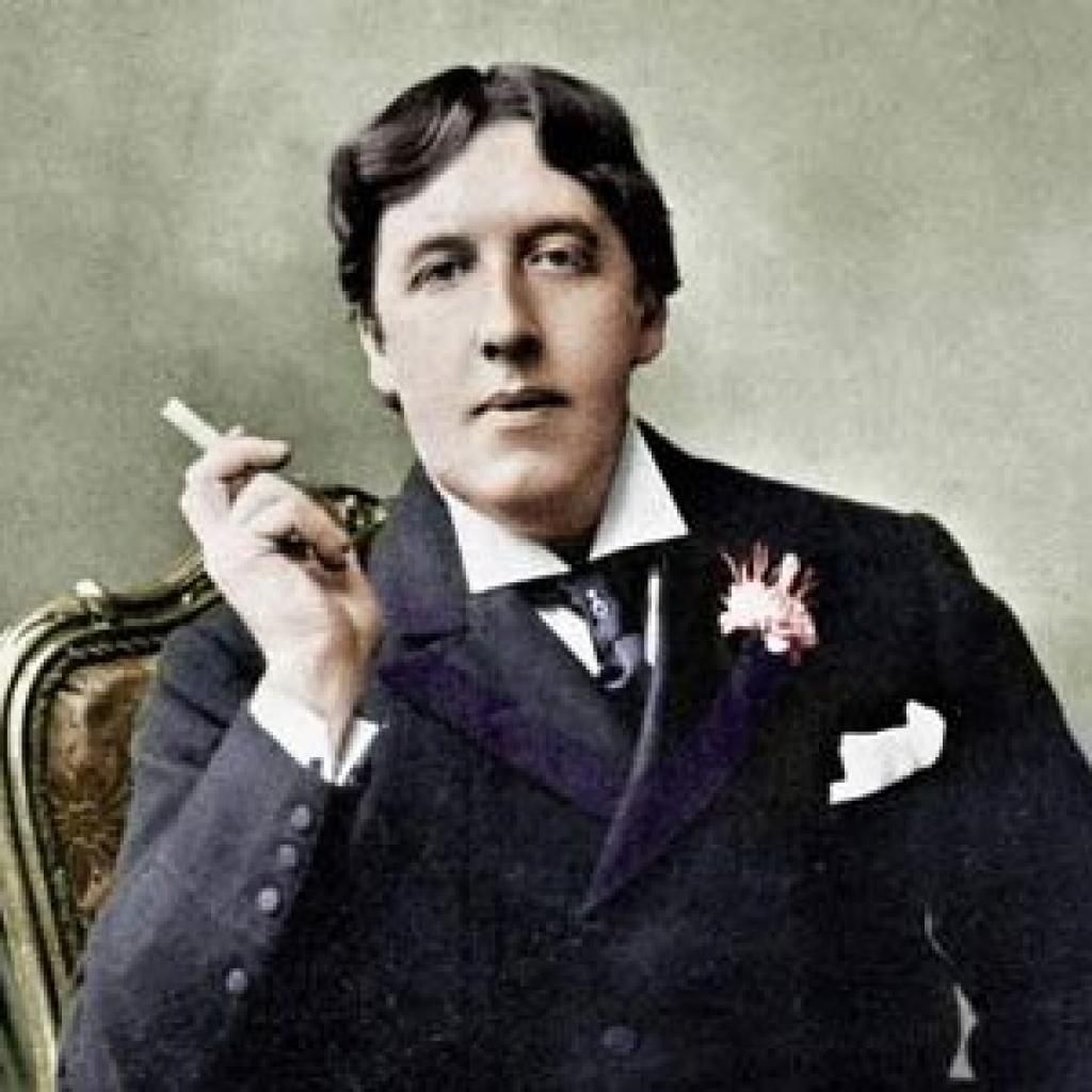 Aggutweets's tweet photo. "Give a man a mask and he will show his true face." - Oscar Wilde https://t.co/Rysa6tFgrd