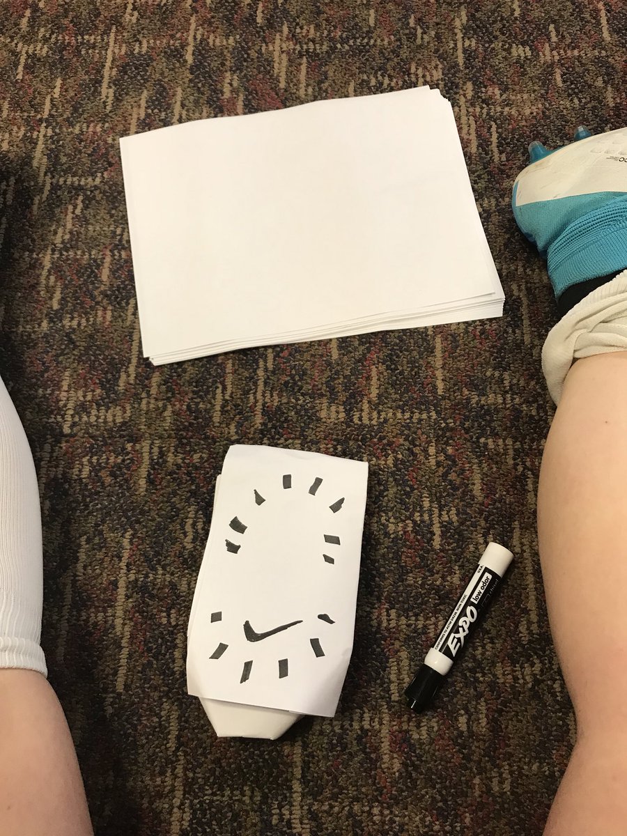 MCritzer's tweet photo. when you only have one shin guard and have to improvise @SoccerGrlProbs https://t.co/p9TsF6j4CQ