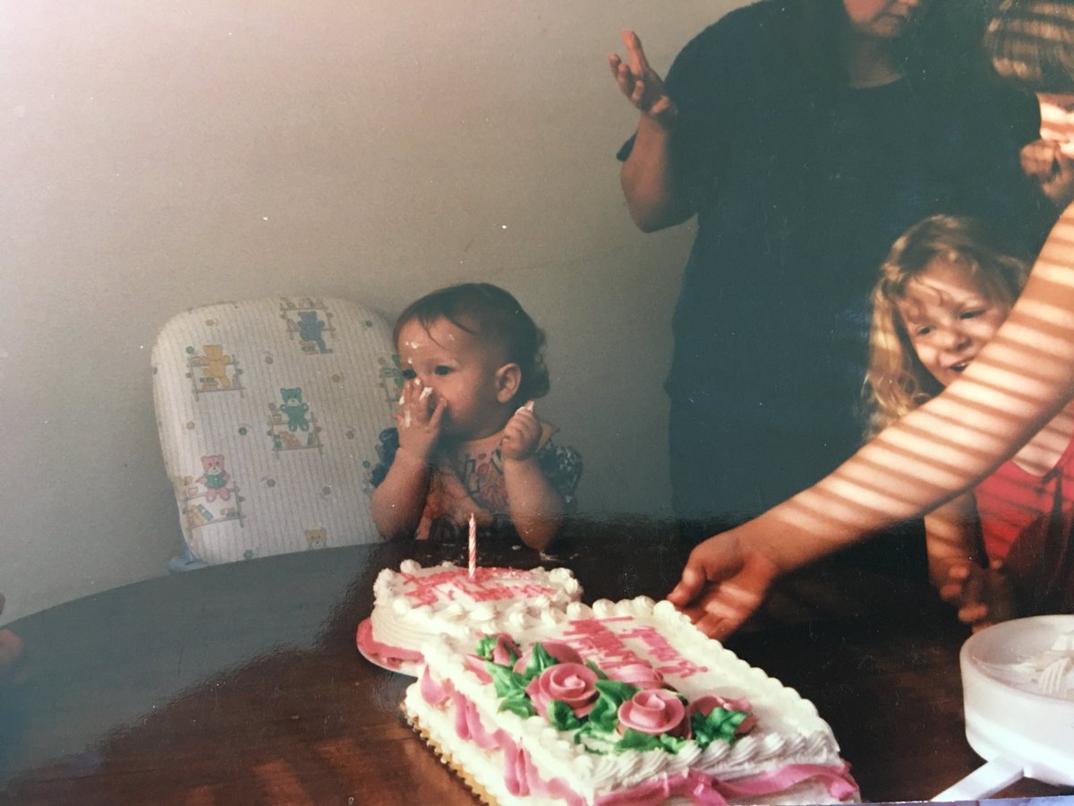 B_Ramixo's tweet image. I was always in it for the cake 🎂 #stillam