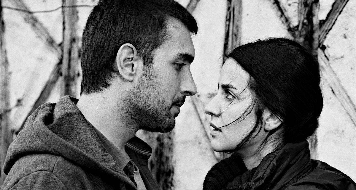 Böyle daha güzel⚘

#SenAnlatKaradeniz #NefTah