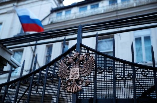 teleSURtv's tweet photo. Gobierno de #Rusia asegura que 'tomará medidas' si EE.UU. expulsa a sus diplomáticos https://t.co/UTRhwR3o80 https://t.co/ZduF0wbp6r