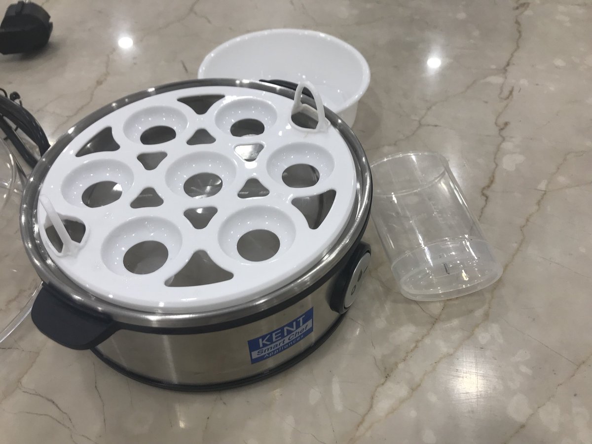 riyasuri01's tweet photo. Can’t think of anything to make for dinner, so I’ll just go with eggs.😋
.
.
Using my Kent RO Systems egg boiler for the first time.
.
.
.
.
.
Shop from https://t.co/Z5JTcDvtqZ
.
#TheFoodiesExpress #KENTSmartChef https://t.co/RQD4ex8NiO