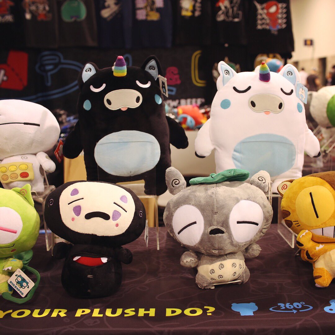hank117's tweet photo. #WonderCon2018 Booth 1809
Plushies, fanart tees, and more. 
#WonderCon #convention #anaheim #anaheimconventioncenter #comics #toys #plushies @BeeFyXPoo

Also, check out #Rokuu on @Kickstarter: 
https://t.co/pHWo31o5JF

Thanks! https://t.co/GtIhikBbHk