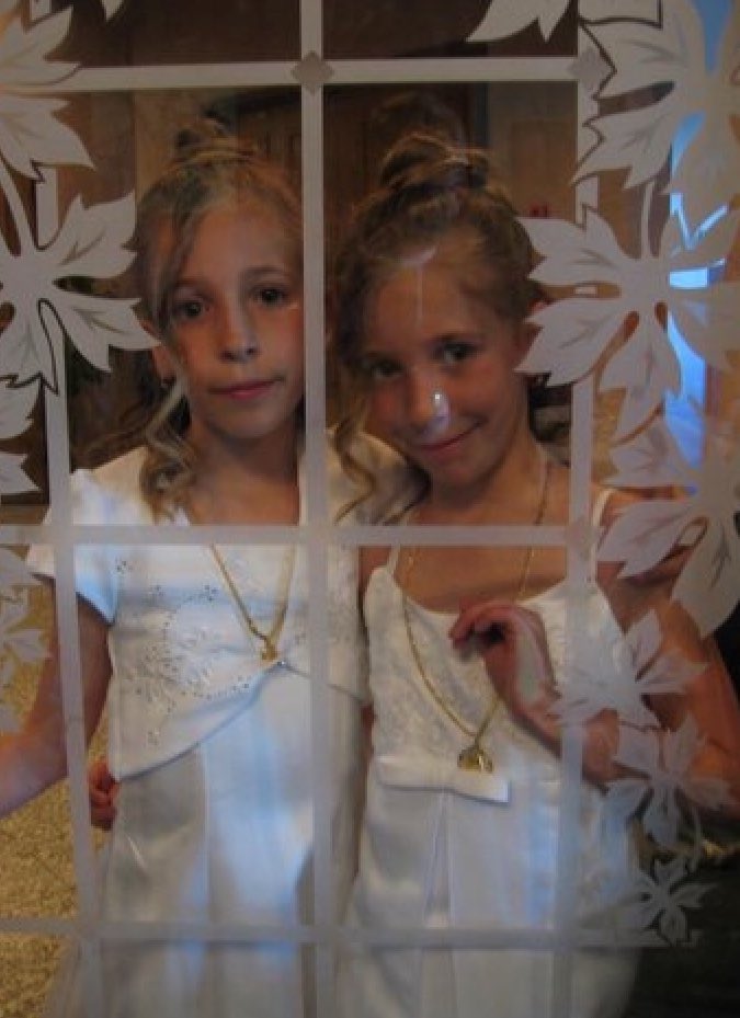 When the delivery guy is walking up to your door with your za 🍕