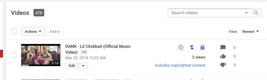BrennenTaylor's tweet photo. So stressed out and upset. The label that put out my song, copyright claimed the song and I can’t post It when it’s copyrighted so I have to wait for them to release It only problem is that it’s Sunday today and usually people do not work 😭 beyond upset. I’m so sorry 😐 https://t.co/YzXIc6wSCx