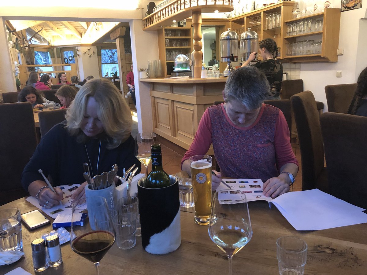 NotreDame_Trips's tweet photo. #Ski18 #GroupP The staff quizzes have started.. can they all get only Mrs Purgavie’s way of thinking?? 🤔 https://t.co/QNVAbI3UuH