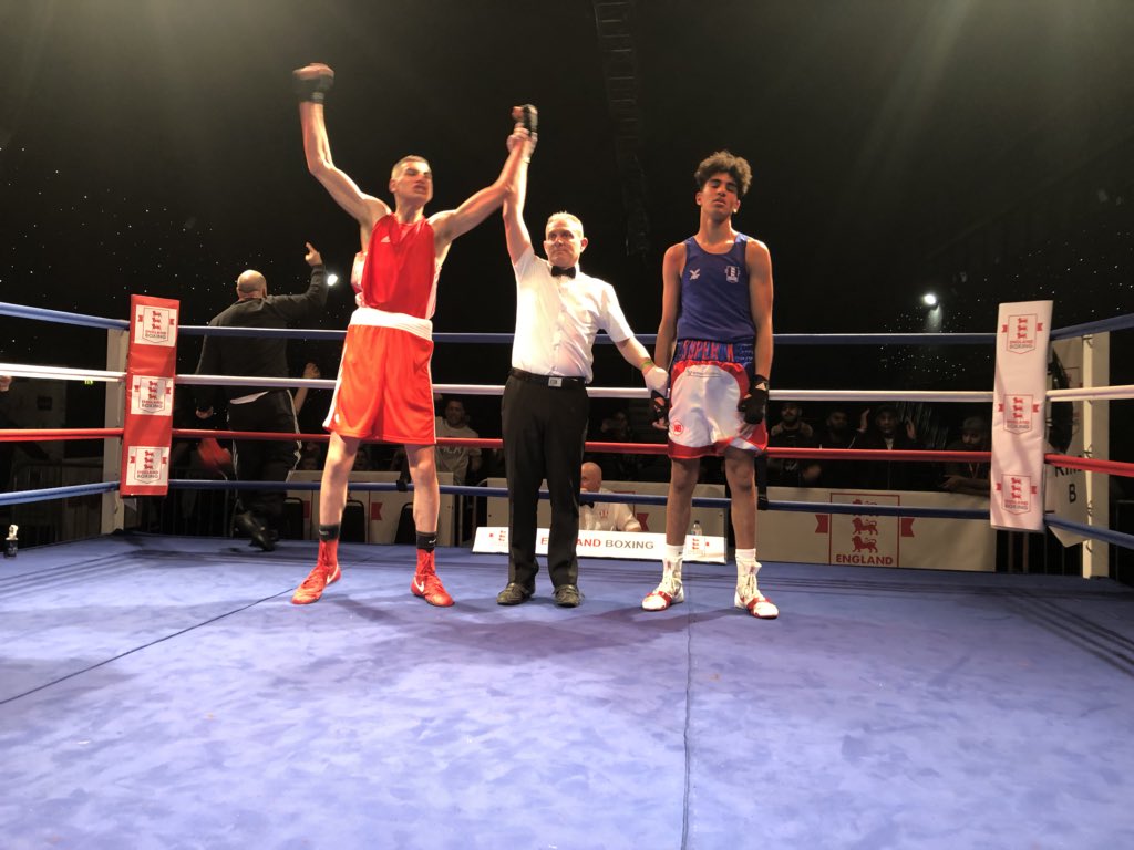 England_Boxing's tweet photo. RING B - 75kg - Tommy Fletcher (Attleborough) DEFEATS Khalid Ayub (Warrior Breed) SPLIT to become the National Junior Champion #EBNJC2018 https://t.co/h8N2l3Ctyl