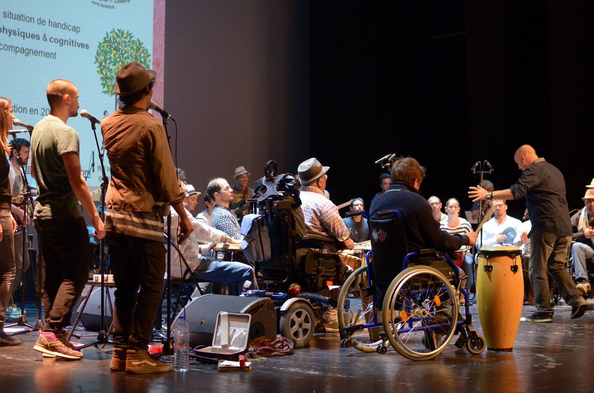 SemHandicapIAE's tweet photo. #concert du groupe UNIS-SONS
ensemble musical atypique
12 avril 2018 20h
conservatoire Maurice Ravel de Bayonne
Entrée gratuite https://t.co/fD77ebWHvK