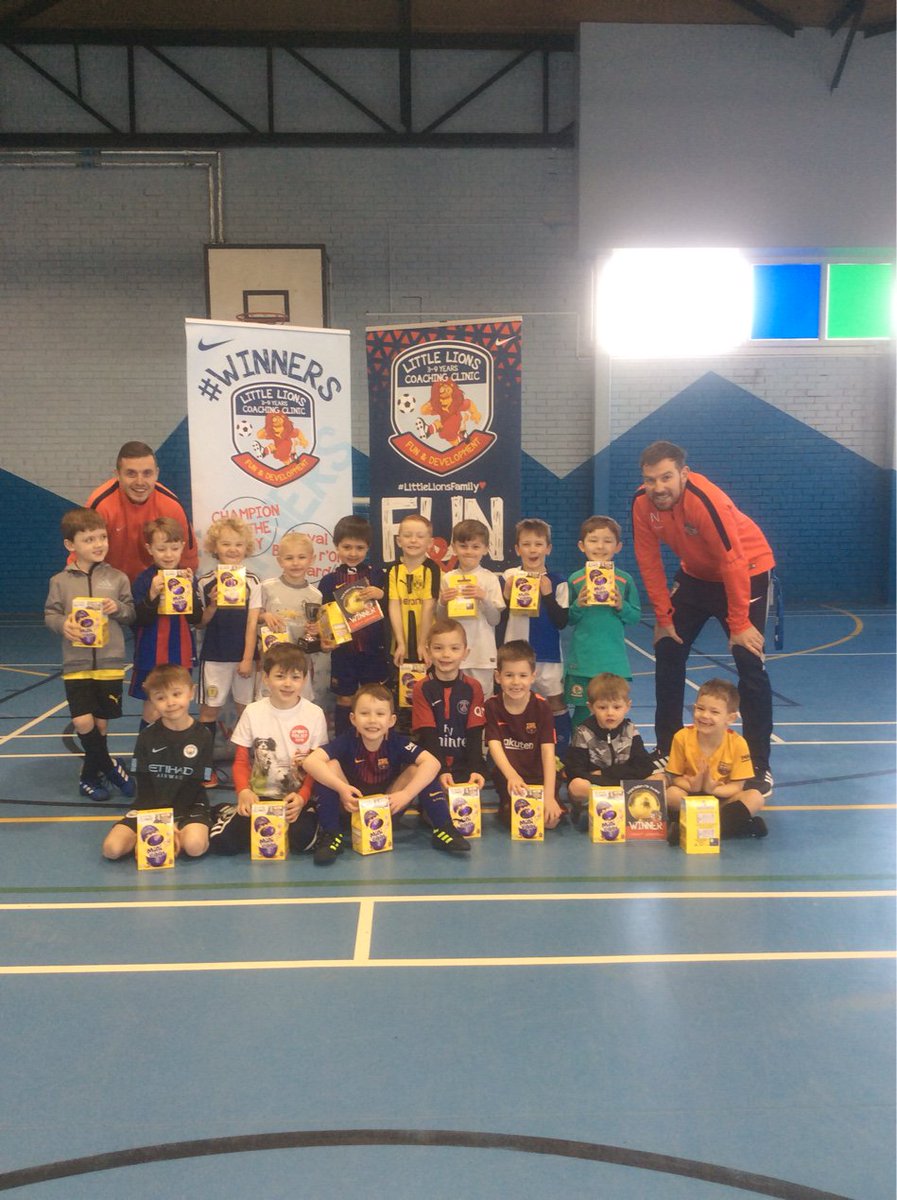 LittleLionsFC's tweet photo. U6s Sunday 12pm Group:

Champion of the day - Bobby

Loyal ballon r’Or Award - Owen &amp; Noah 

#VolleysWeek #Winners ⚽️🦁👍 https://t.co/iwYEq5RhFL