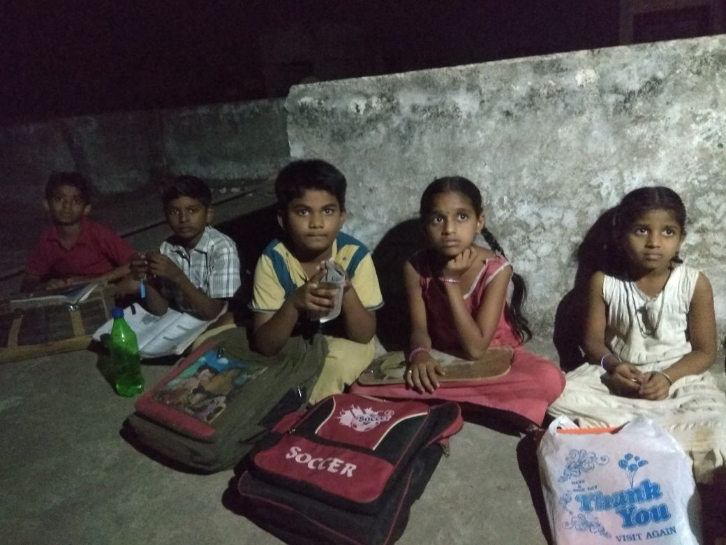 bobbycyrus4's tweet photo. #aarambhm_foundation
#7207103539
#slum_children_education
@monerief @YouthKiAwaaz @TandonRaveena @mohandreamer 
@UNICEFIndia @famousmagacom @NehaDhupia @off2home @NameisNani @RGVzoomin @aamir_khan https://t.co/YOodqQAjZg
