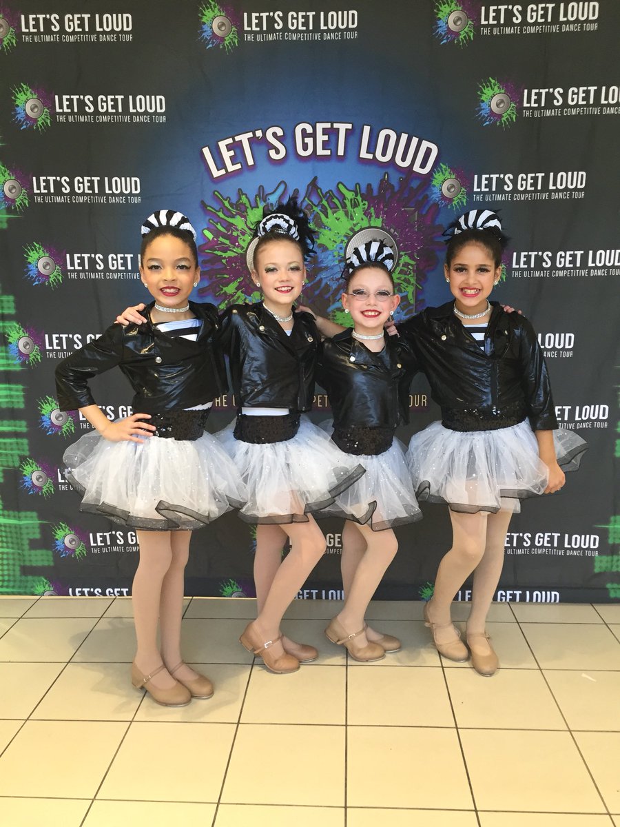 Quiniption's tweet image. #let’s get loud