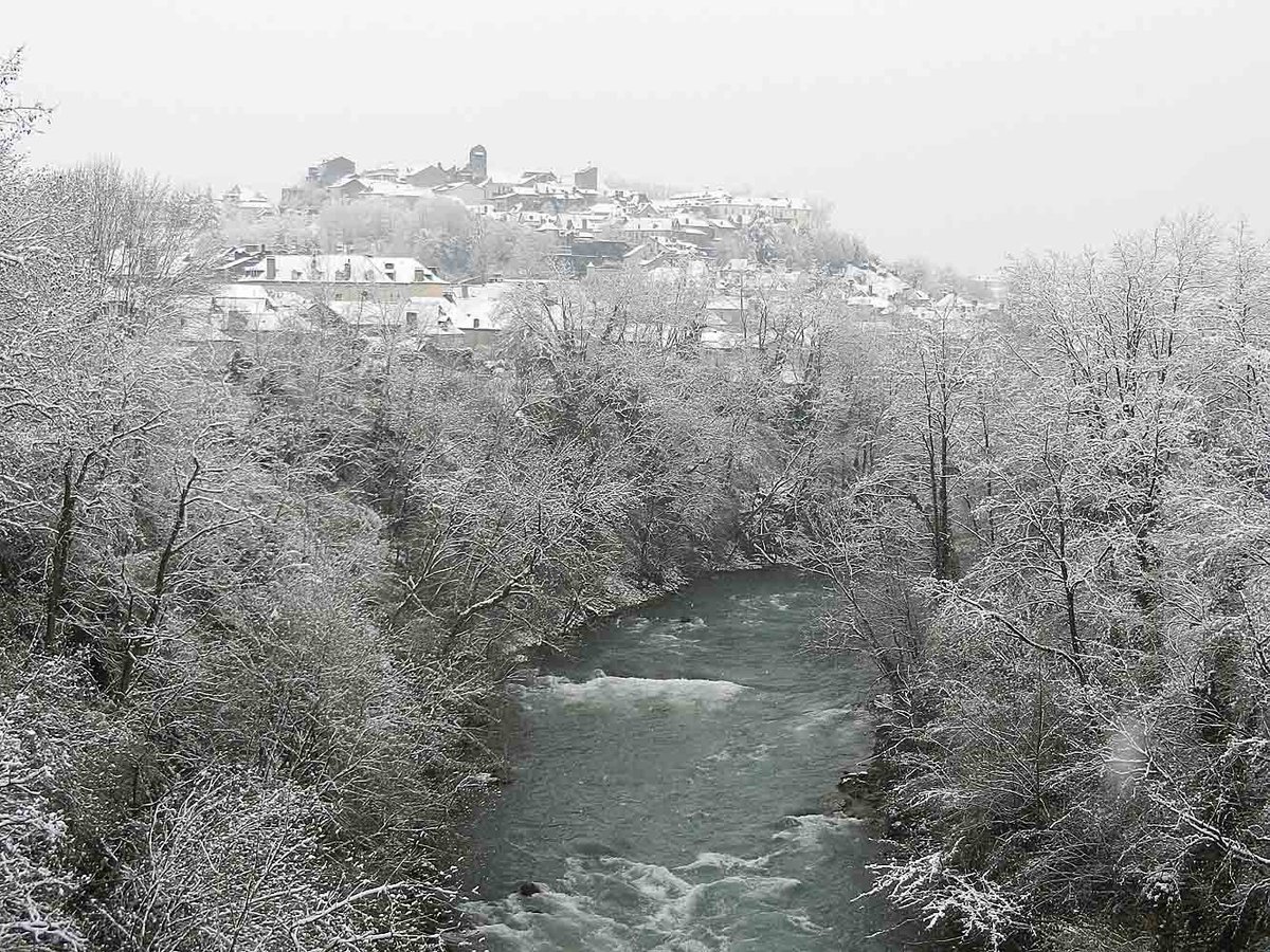 BiarnToustem's tweet photo. Biarn Toustém - Béarn Toujours - DIMANCHE 25 MARS 2018 ••• L'article du jour :
DE L'#HIVER AU #PRINTEMPS : ON Y CROIT ! - #OLORON - #LEDEUIX - HAUT-#BÉARN - #PYRÉNÉESATLANTIQUES - https://t.co/AHNirAOKoJ https://t.co/ItwHOOuQOT